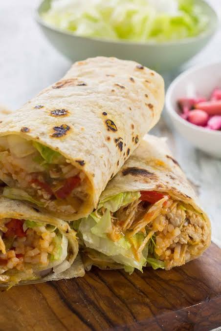 Burrito de Carne o Pollo